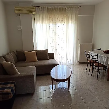1 Bedroom In Apartment Nea Kallikrateia