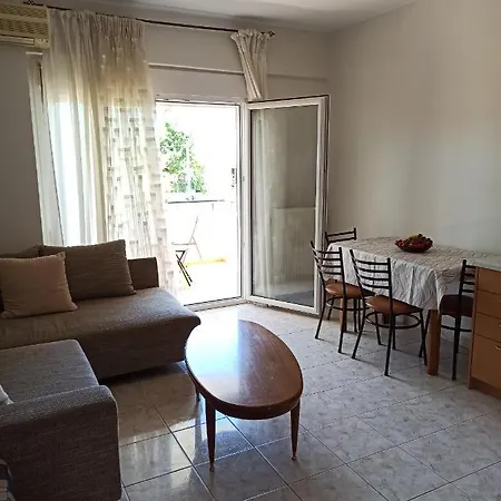 1 Bedroom In Apartment Nea Kallikrateia